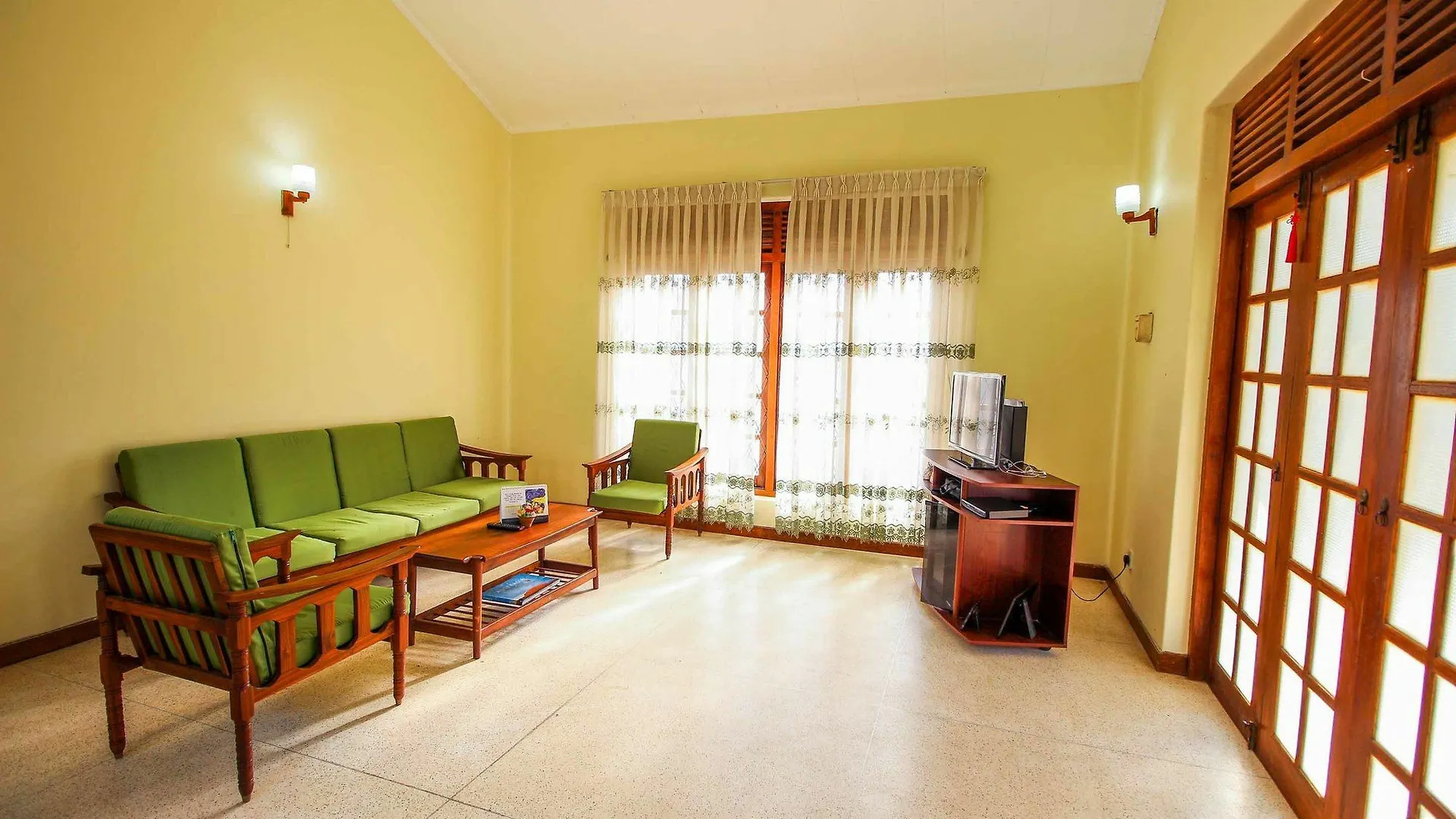 Yoho Airport Way Bungalow Negombo Gasthuis