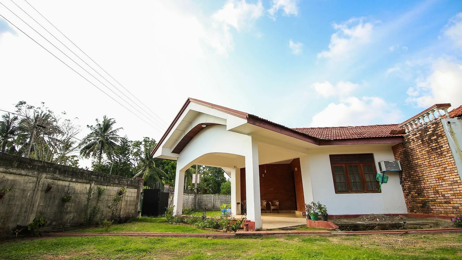 Yoho Airport Way Bungalow Negombo